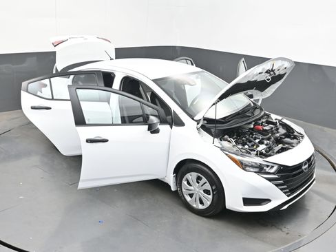 Certified 2025 Nissan Versa S w/ Trunk Package image 38