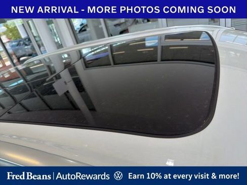 Used 2023 Volvo XC60 B5 Plus w/ Climate Package AWD/4WD image 5