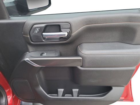 Used 2022 GMC Sierra 2500 AT4 image 24