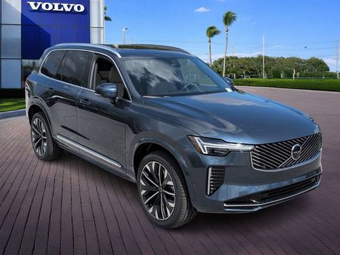 New 2026 Volvo XC90 B6 Plus w/ Protection Package Premier image 2