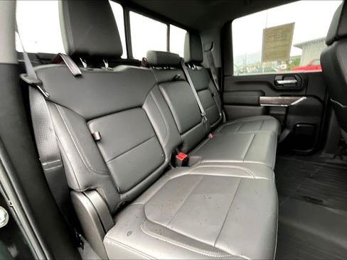 Used 2022 Chevrolet Silverado 2500 LTZ w/ LTZ Plus Package image 27