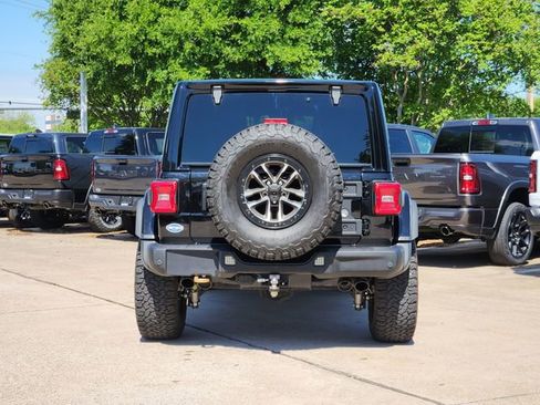 Certified 2024 Jeep Wrangler Unlimited Rubicon 392 AWD/4WD image 6