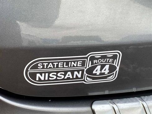 Used 2018 Nissan Murano SV image 26