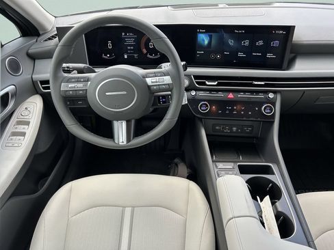 New 2026 Hyundai Sonata SEL FWD image 18