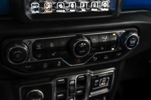 Used 2020 Jeep Gladiator Rubicon AWD/4WD image 26