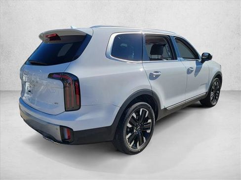 Used 2023 Kia Telluride SX image 5