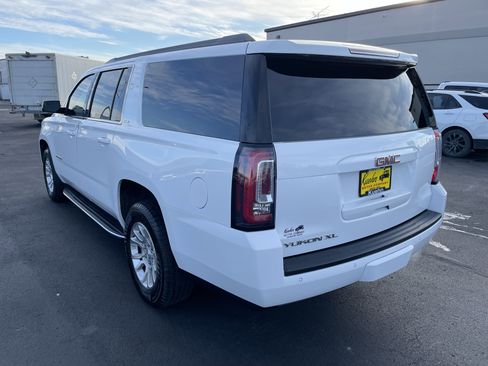 Used 2019 GMC Yukon XL SLE w/ HD Trailering Package image 6