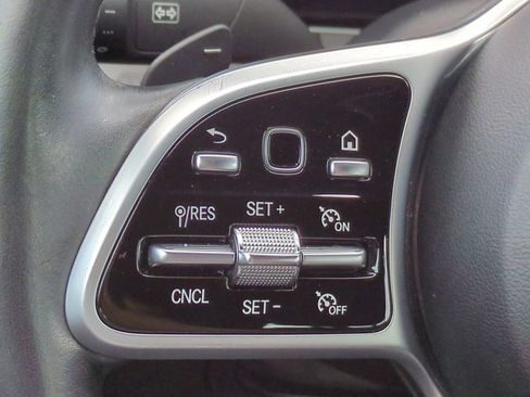 Certified 2019 Mercedes-Benz E 300 4MATIC image 25