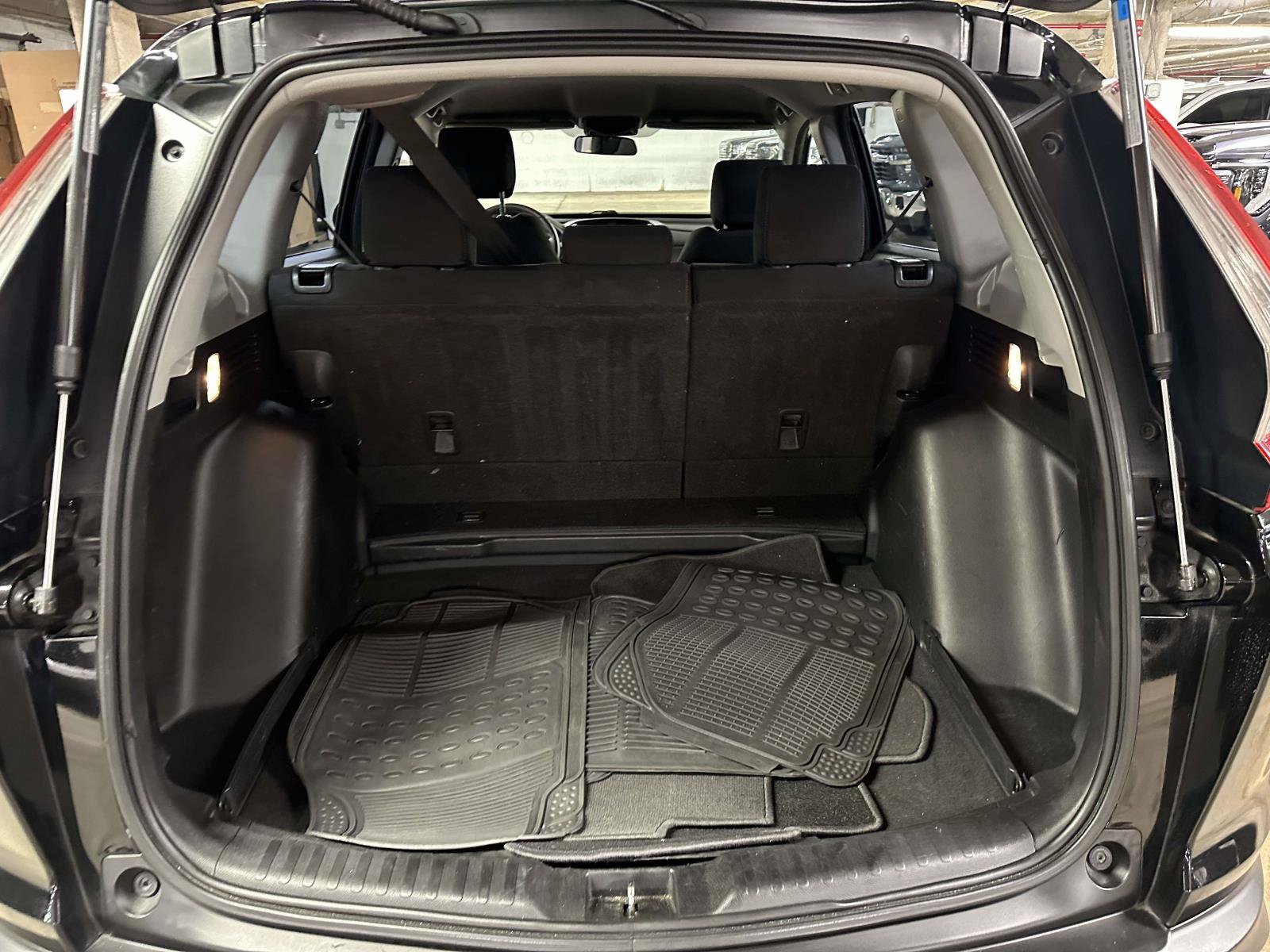 Used 2019 Honda CR-V LX image 13