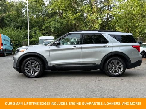 Used 2022 Ford Explorer XLT w/ Equipment Group 202A AWD/4WD image 4