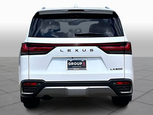 New 2026 Lexus LX 600 4WD w/ Premium Package image 5