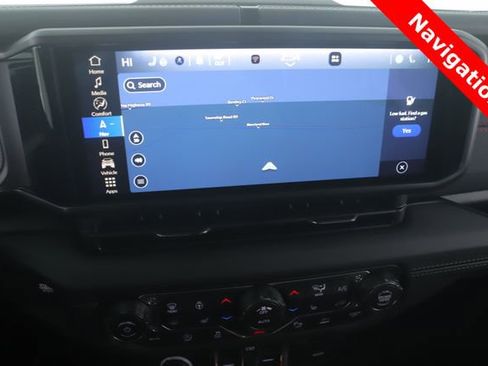 Used 2026 Jeep Gladiator Rubicon image 5