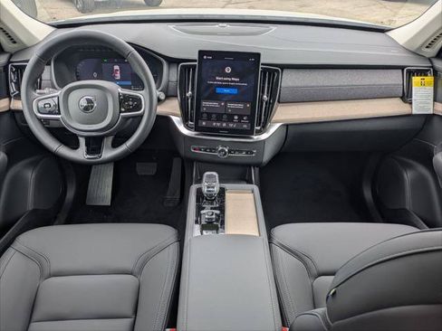 New 2026 Volvo XC90 T8 Plus w/ Protection Package AWD/4WD image 11