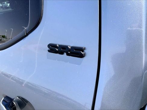 New 2026 Toyota Tacoma SR5 AWD/4WD image 17