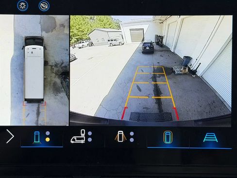 Used 2024 Chevrolet Brightdrop 600 w/ Commercial Equipment Package AWD/4WD image 11
