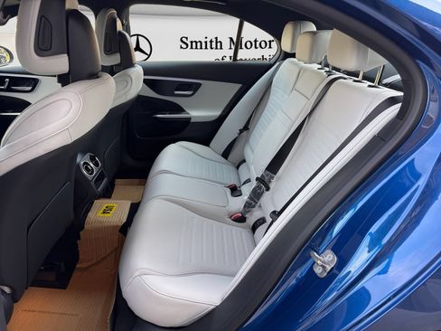 New 2026 Mercedes-Benz C 300 4MATIC Sedan image 18