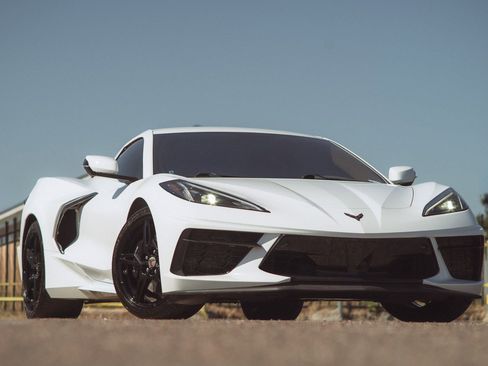 Used 2021 Chevrolet Corvette Stingray Premium Conv w/ Z51 Performance Package image 6