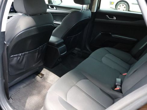 Used 2022 Kia K5 LXS FWD image 10
