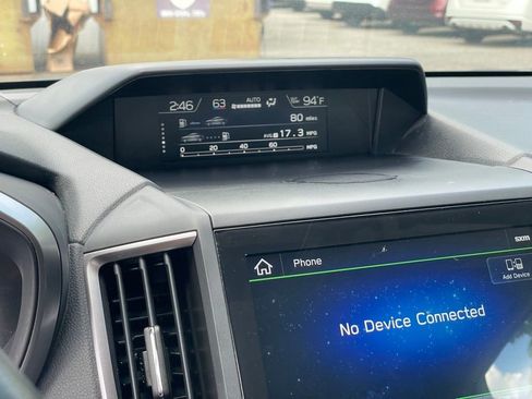 Used 2022 Subaru Crosstrek 2.5i Limited image 19