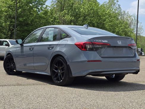Used 2024 Honda Civic Sport image 12