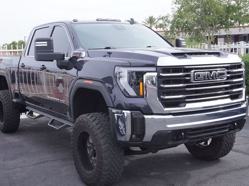 Certified 2024 GMC Sierra 2500 SLE w/ SLE Value Package; image 3