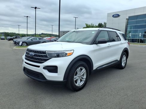 Used 2020 Ford Explorer XLT RWD image 7