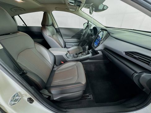 Certified 2025 Subaru Crosstrek 2.5i Limited w/ Crosstrek Mirror Package image 34