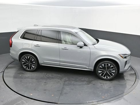 New 2026 Volvo XC90 B6 Ultra w/ Protection Package AWD/4WD image 40