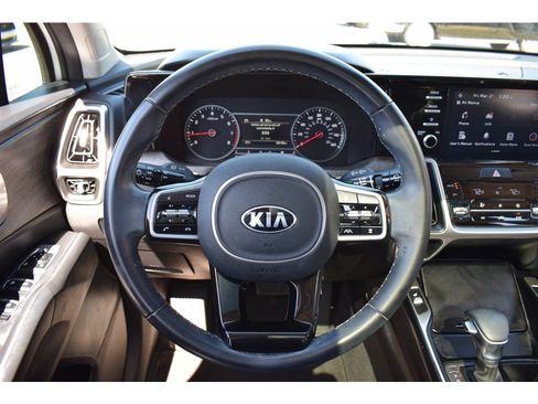 Used 2021 Kia Sorento EX w/ Panoramic Sunroof Package FWD image 10