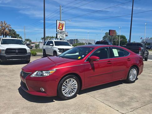 Used 2015 Lexus ES 350 w/ Luxury Package image 28