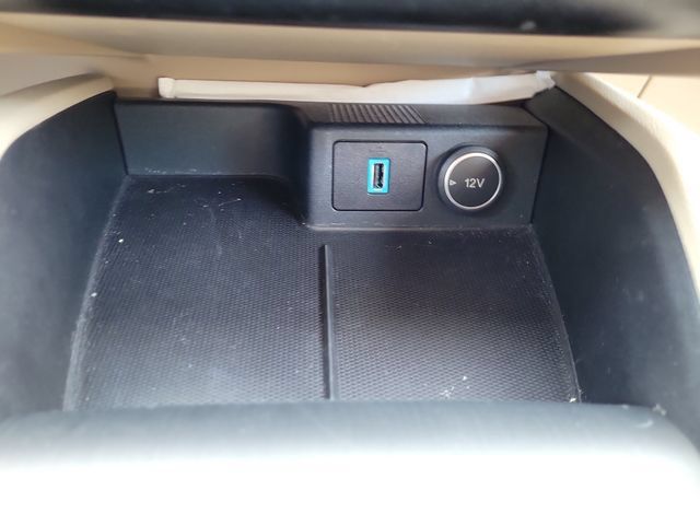Used 2020 Ford Escape SEL FWD image 32