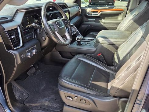 Used 2023 GMC Sierra 1500 Denali w/ Denali Reserve Package image 8