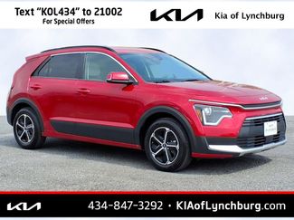 Used 2025 Kia Niro EX FWD video 1