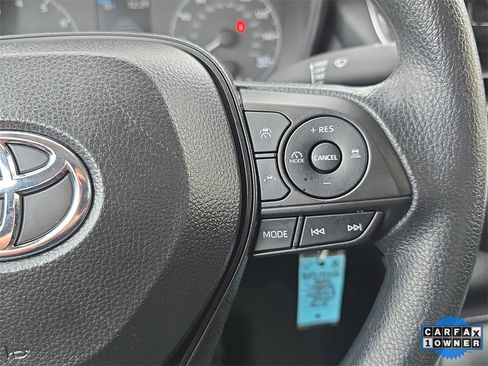Used 2024 Toyota Corolla LE image 17