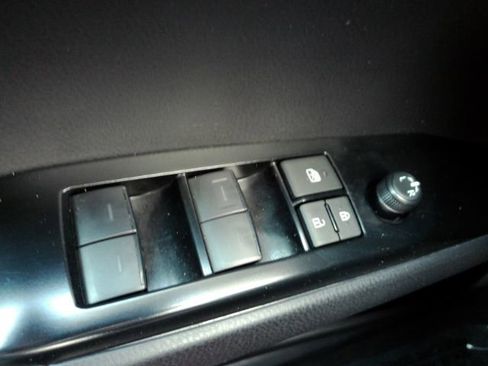 Used 2025 Toyota Camry XSE image 33