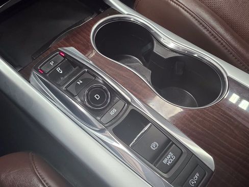 Used 2017 Acura TLX V6 SH-AWD w/ Technology Pkg image 15