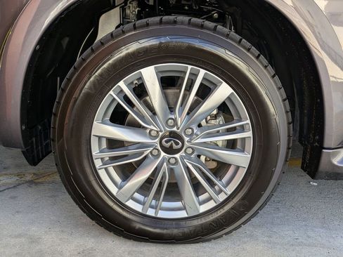 Used 2024 INFINITI QX80 Luxe AWD/4WD image 31