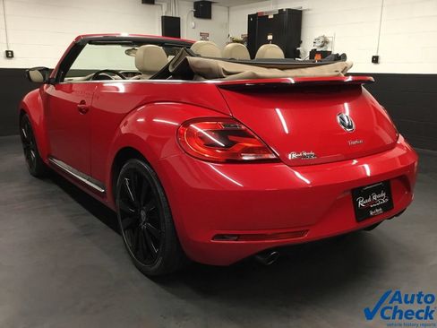 Used 2014 Volkswagen Beetle R-Line FWD image 8
