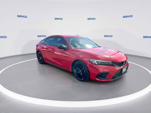 Used 2022 Honda Civic Sport image 2