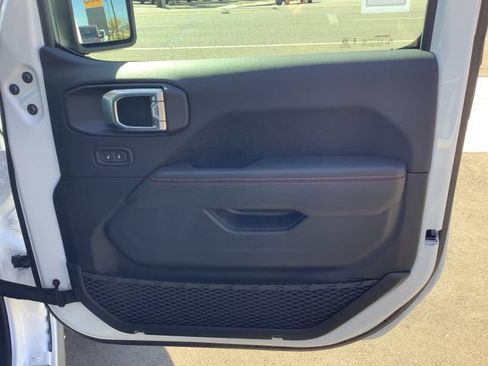 New 2026 Jeep Gladiator Rubicon AWD/4WD image 41