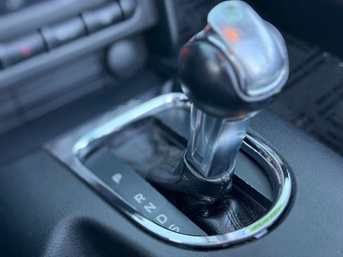 Used 2016 Ford Mustang Convertible image 23