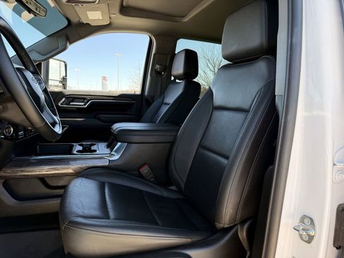 Used 2024 Chevrolet Silverado 2500 LTZ w/ LTZ Plus Package image 27