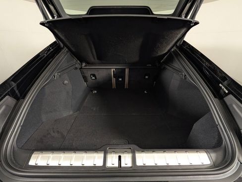 New 2026 Porsche Panamera image 17