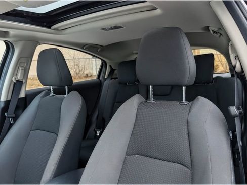 Used 2020 Honda HR-V EX image 16