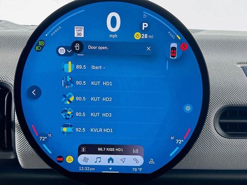 Certified 2025 MINI Cooper S image 11