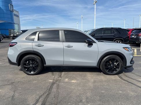 Certified 2024 Honda HR-V Sport image 12