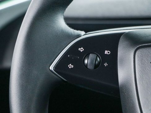 Used 2025 Tesla Model 3 Long Range RWD image 13