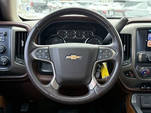 Used 2016 Chevrolet Silverado 1500 High Country w/ High Country Premium Package image 21