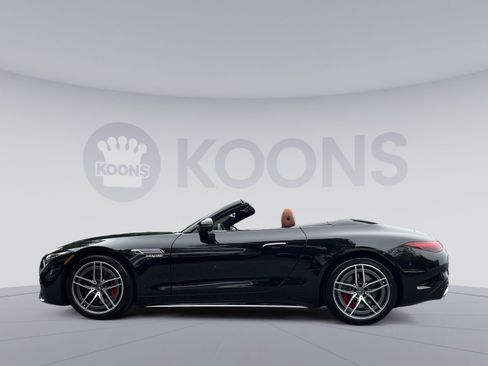 Certified 2022 Mercedes-Benz SL 55 AMG 4MATIC w/ Driver Assistance Package image 7