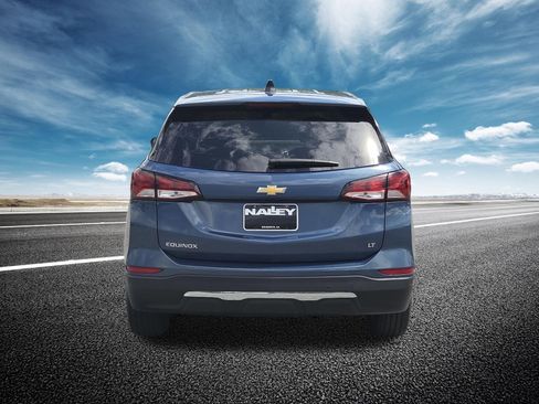 Used 2024 Chevrolet Equinox LT FWD image 18